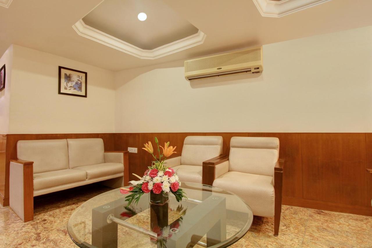 Monarch Brigade Road Otel Bangalore Dış mekan fotoğraf