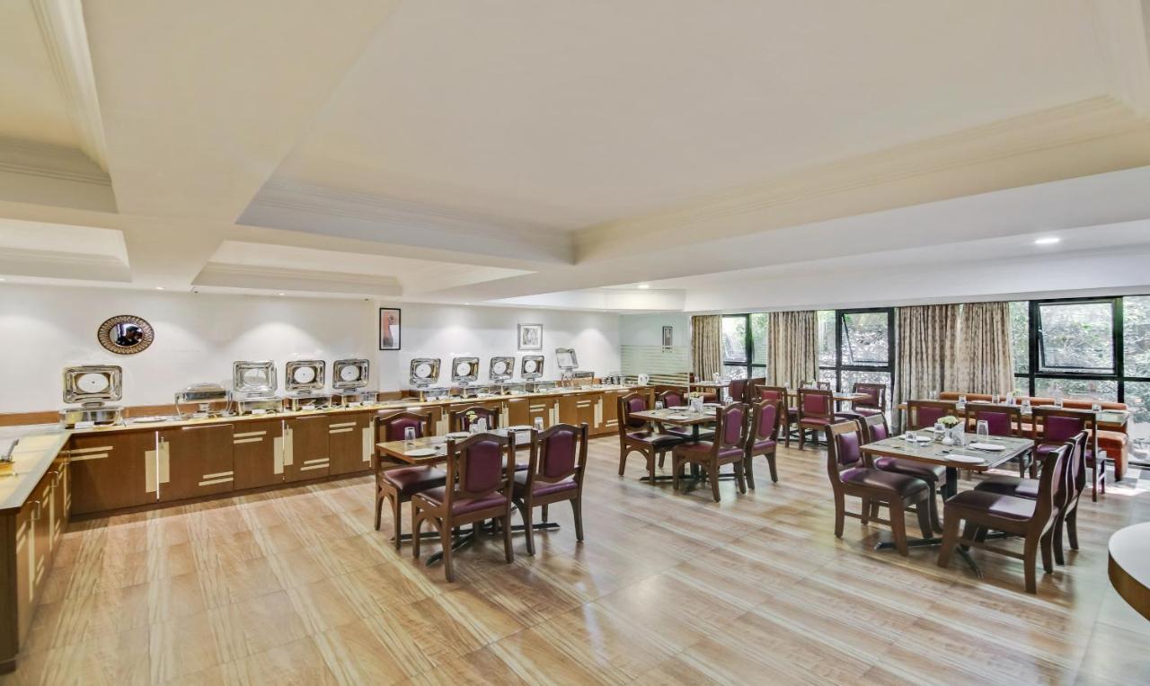 Monarch Brigade Road Otel Bangalore Dış mekan fotoğraf